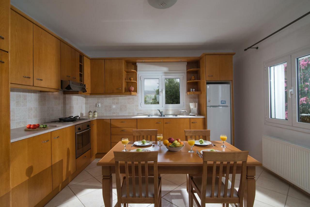 Casa Di Giovani Apartamento Kokkini Hani Exterior foto